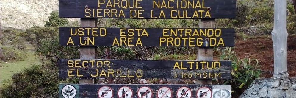 Hiking Culata to thermal waters Musuy Venezuela